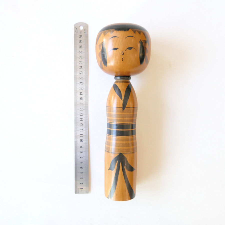 Vintage Kokeshi Doll - Yajirō-style (1989)