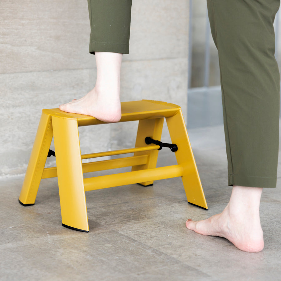 Lucano 1-Step Stool